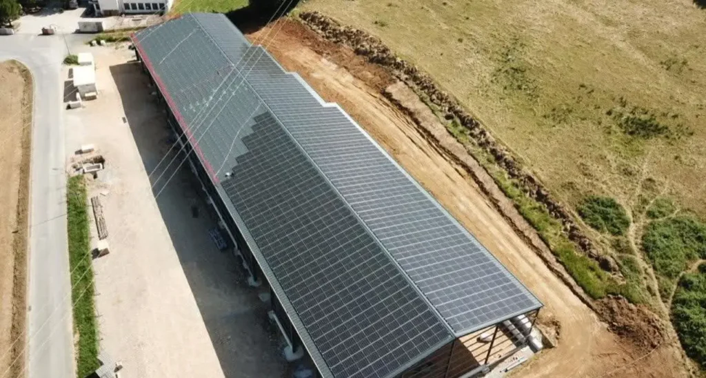 bâtiment agricole métallique à Cahors, pour un espace de stockage sécurisé et fonctionnel
