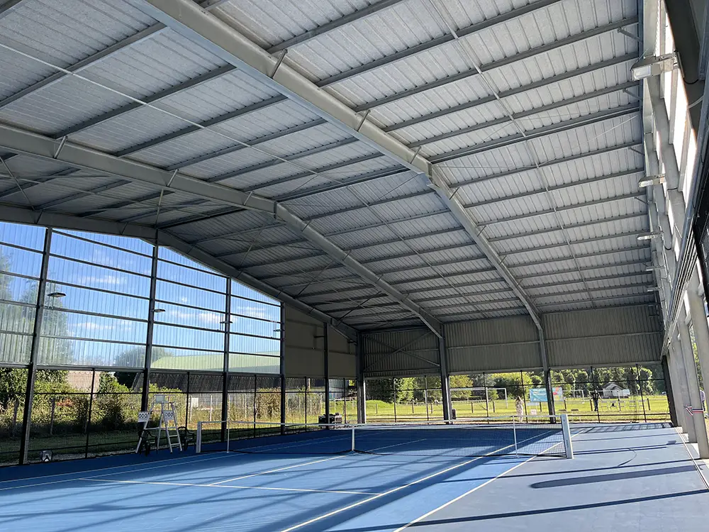 bâtiment métallique à Cahors, construction robuste et durable pour les professionnels